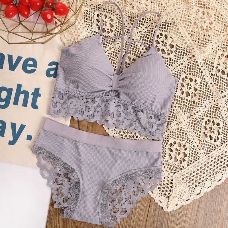 Combo Of 6 Bra & panties Sets imported