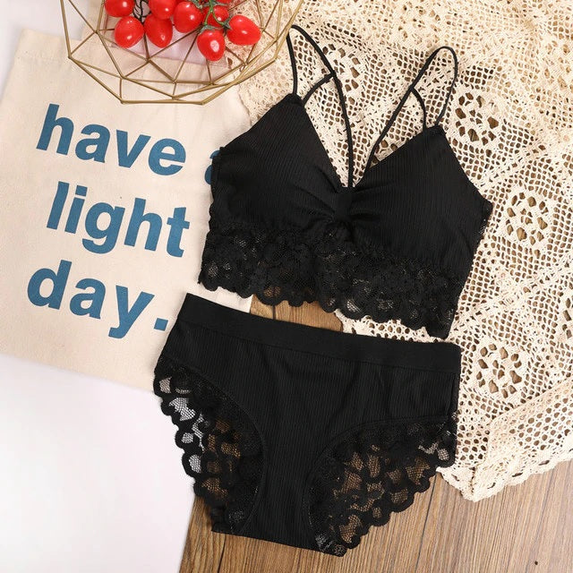 Combo Of 6 Bra & panties Sets imported