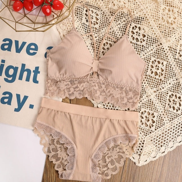 Combo Of 6 Bra & panties Sets imported