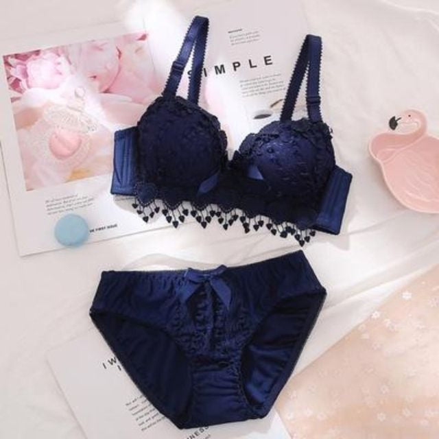 Combo Of 6 Bra & panties Sets imported